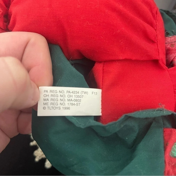 New VINTAGE 1996 House of Lloyd Christmas Around the World Grannie Flo Bunny - Picture 9 of 9